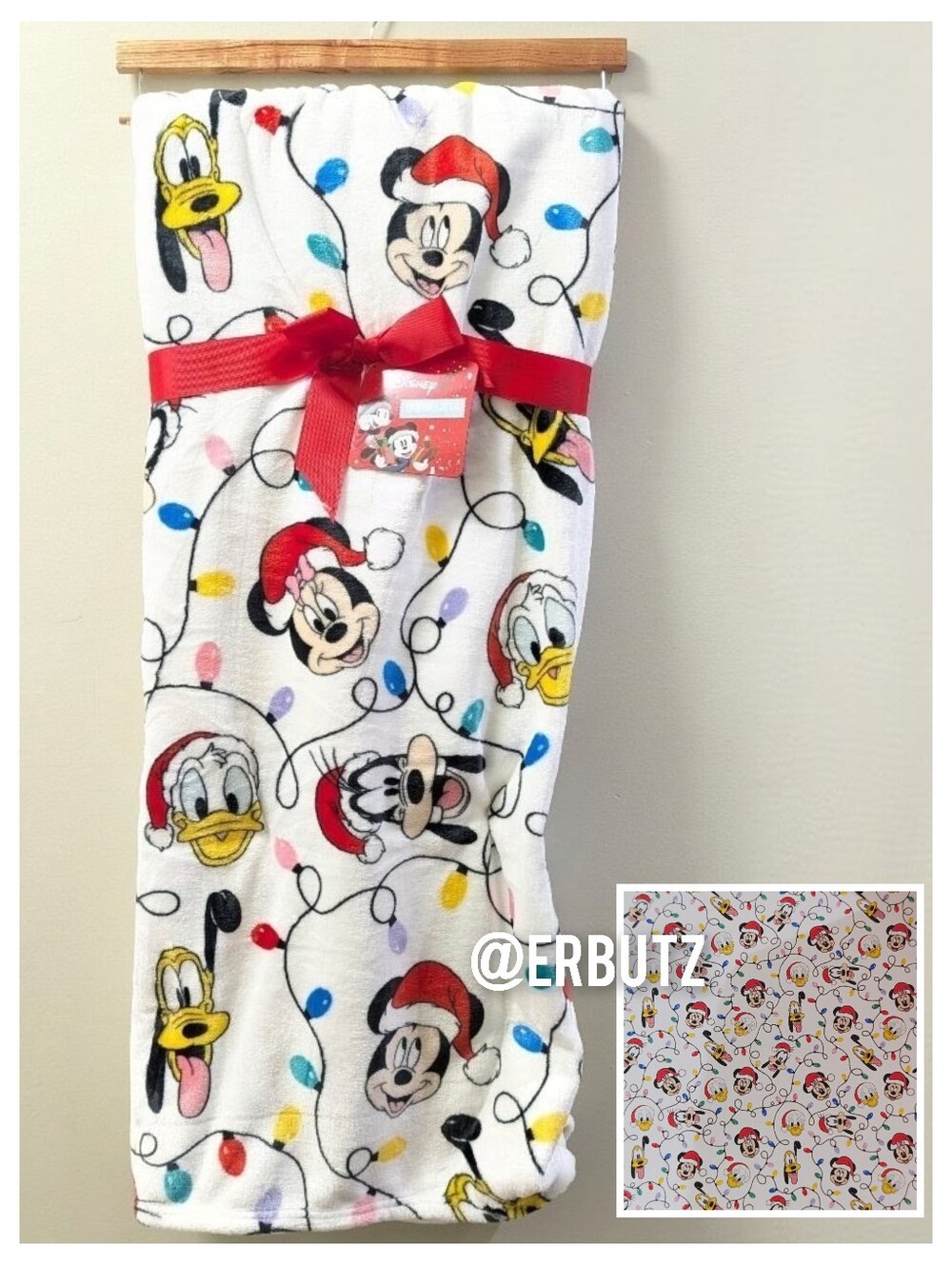 Disney Mickey Mouse & Friends Oversized Christmas Lights Plush Throw Blanket 💚